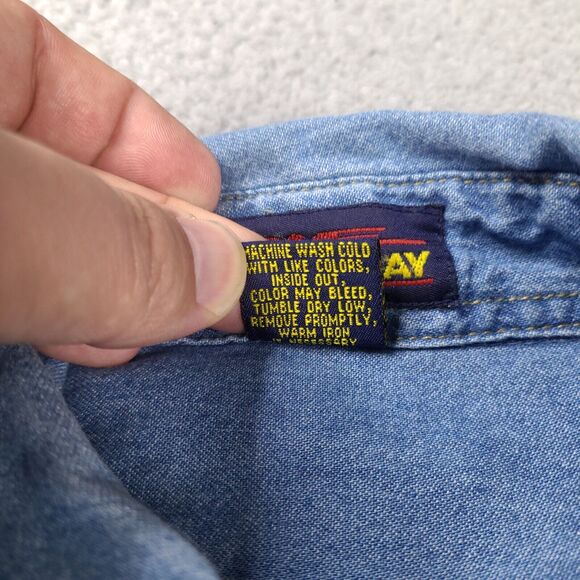 VTG Peregrine Bay Denim Shirt Mens Small Blue WRC Group Button Up Long Sleeve - Picture 7 of 15